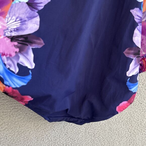 Lands End Swimsuit 12 Large One Piece Floral Built In Bra Lined Navy Blue Purple - Picture 6 of 15